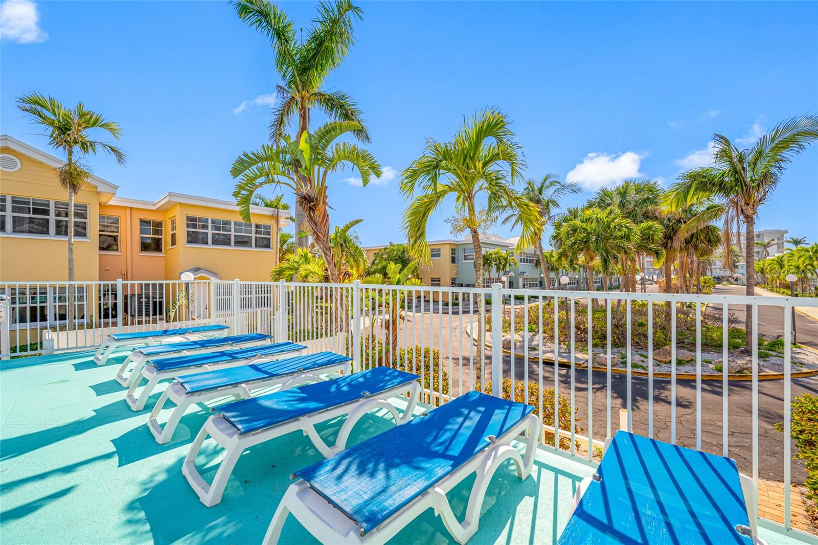 BAREFOOT BEACH RESORT OF INDIAN SHORES - Residential