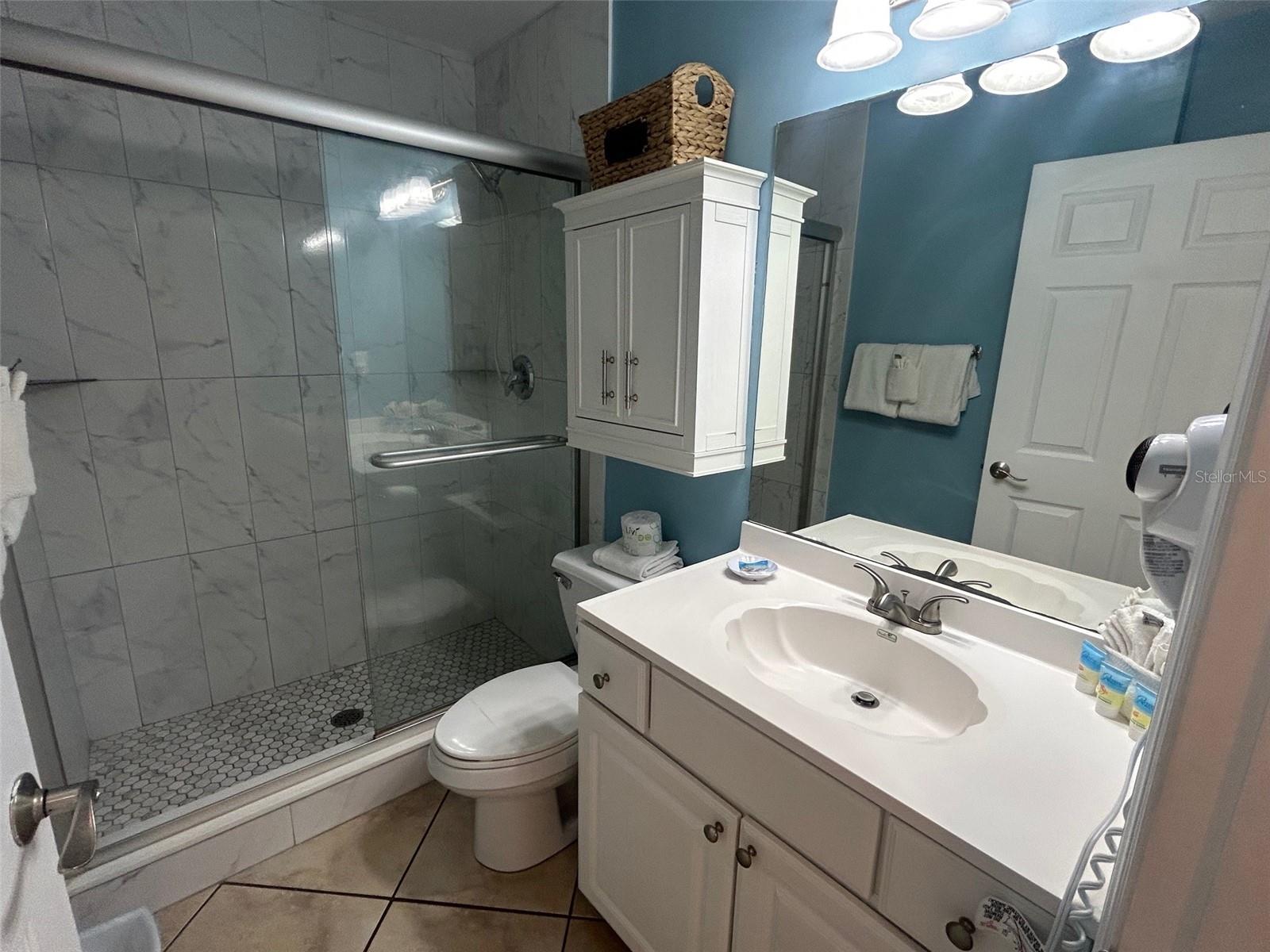 BAREFOOT BEACH RESORT OF INDIAN SHORES - Residential