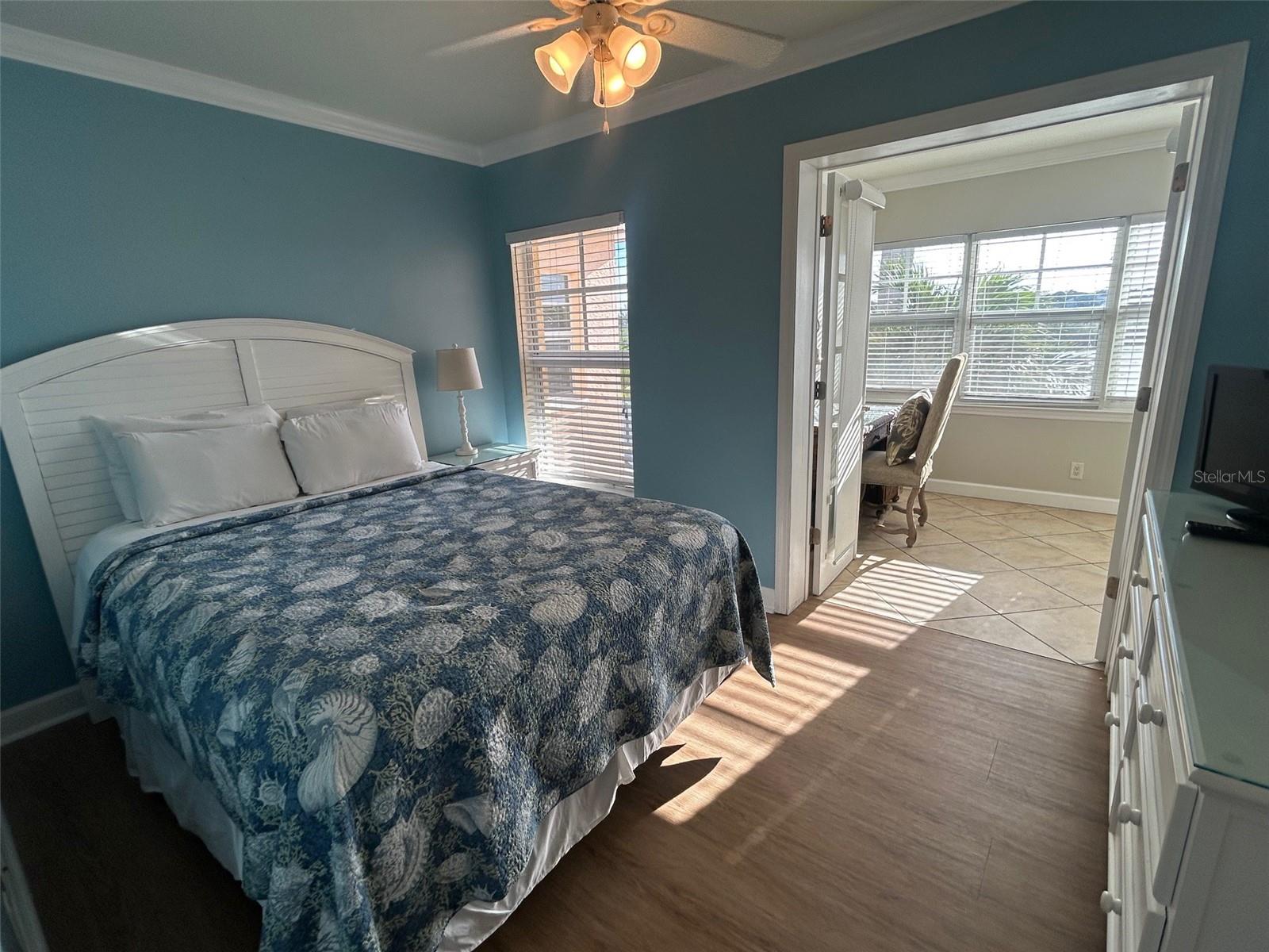 BAREFOOT BEACH RESORT OF INDIAN SHORES - Residential