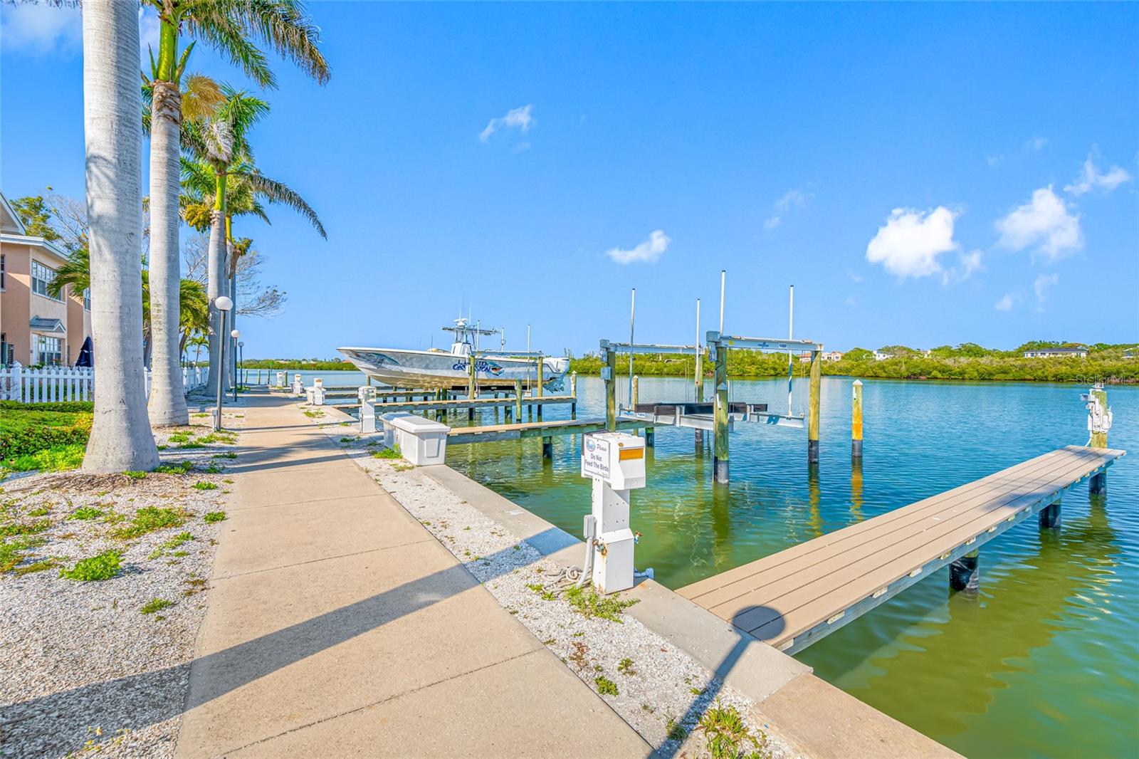 BAREFOOT BEACH RESORT OF INDIAN SHORES - Residential
