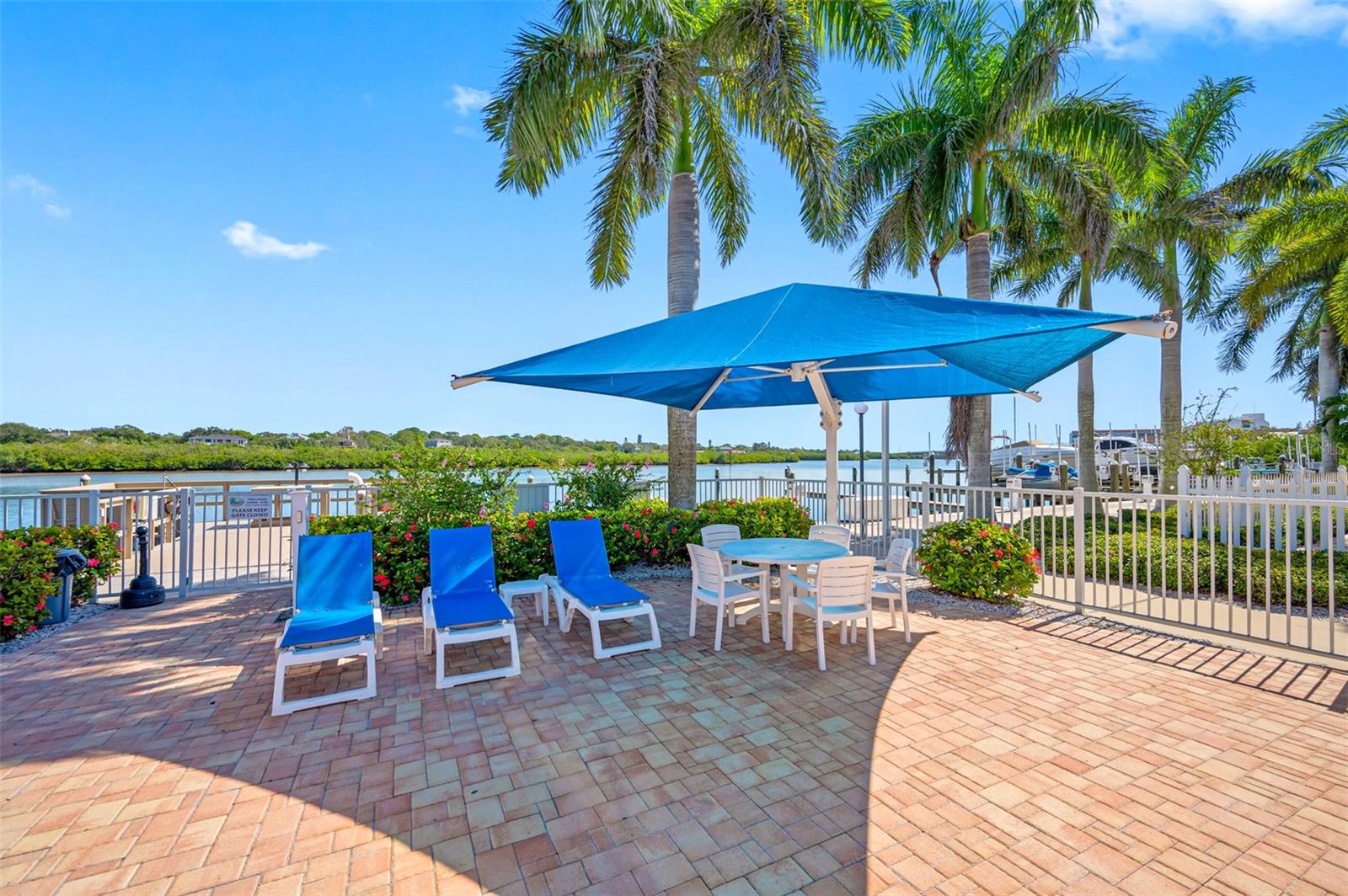 BAREFOOT BEACH RESORT OF INDIAN SHORES - Residential