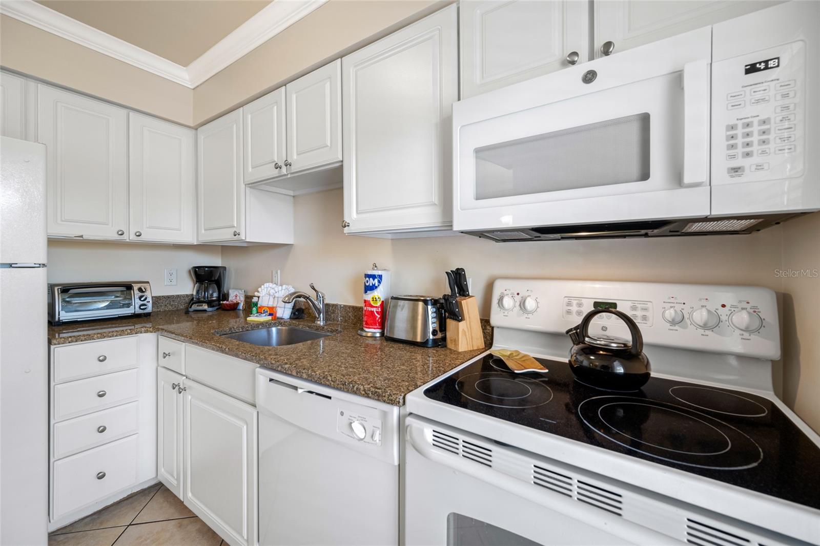 BAREFOOT BEACH RESORT OF INDIAN SHORES - Residential