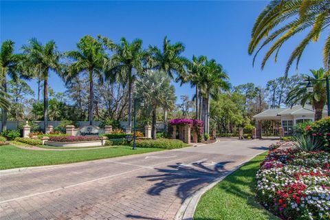 A home in NAPLES