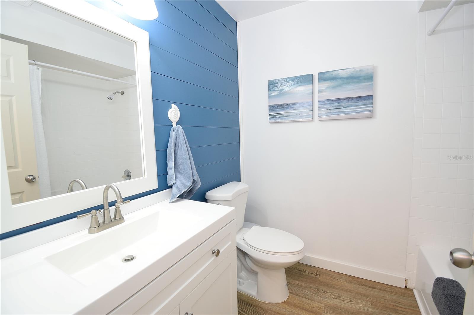 FOX LAKE MANOR SEC 01 - Residential