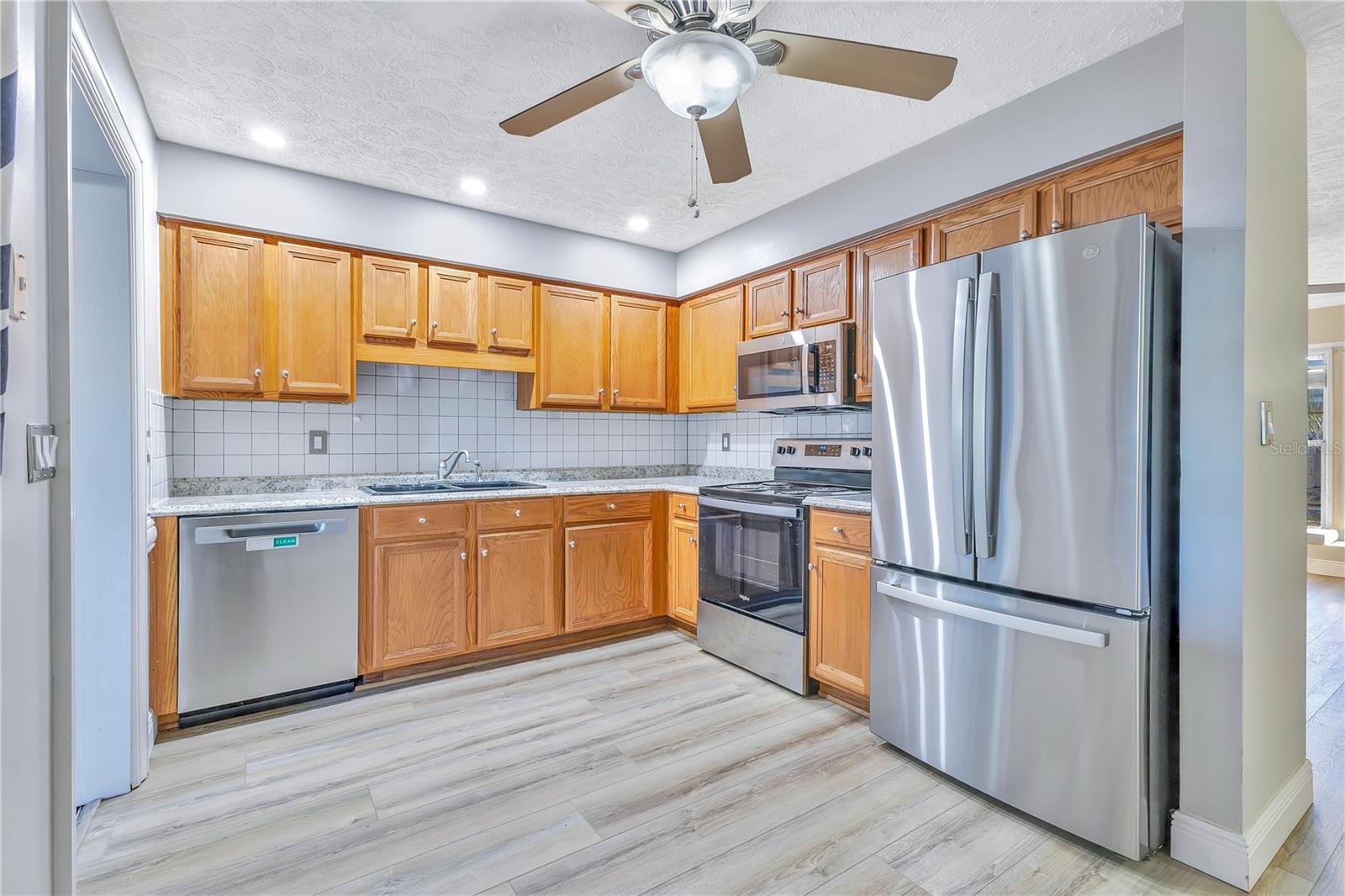 ST CLOUD 2ND TOWN OF - Residential Income