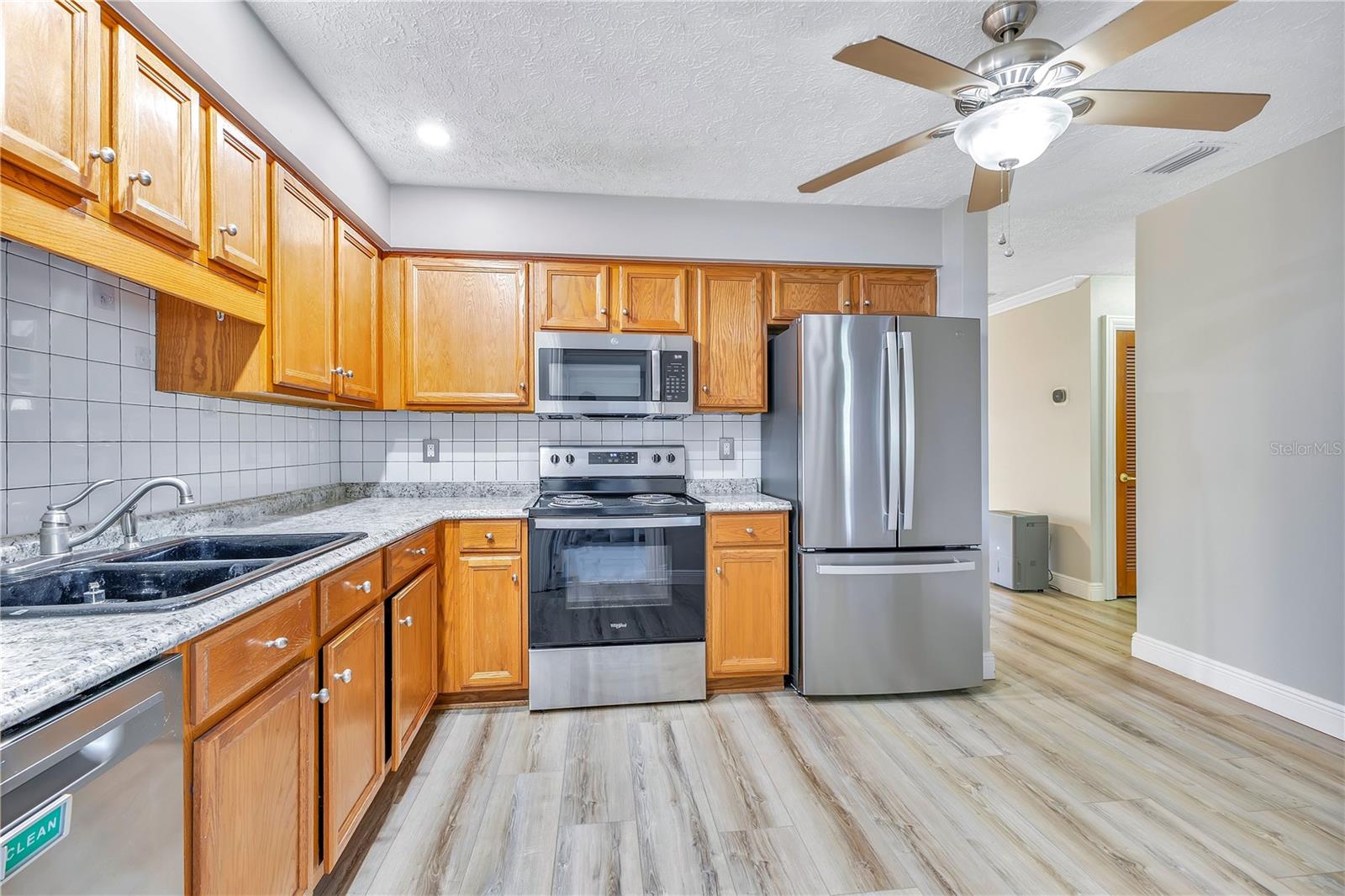 ST CLOUD 2ND TOWN OF - Residential Income