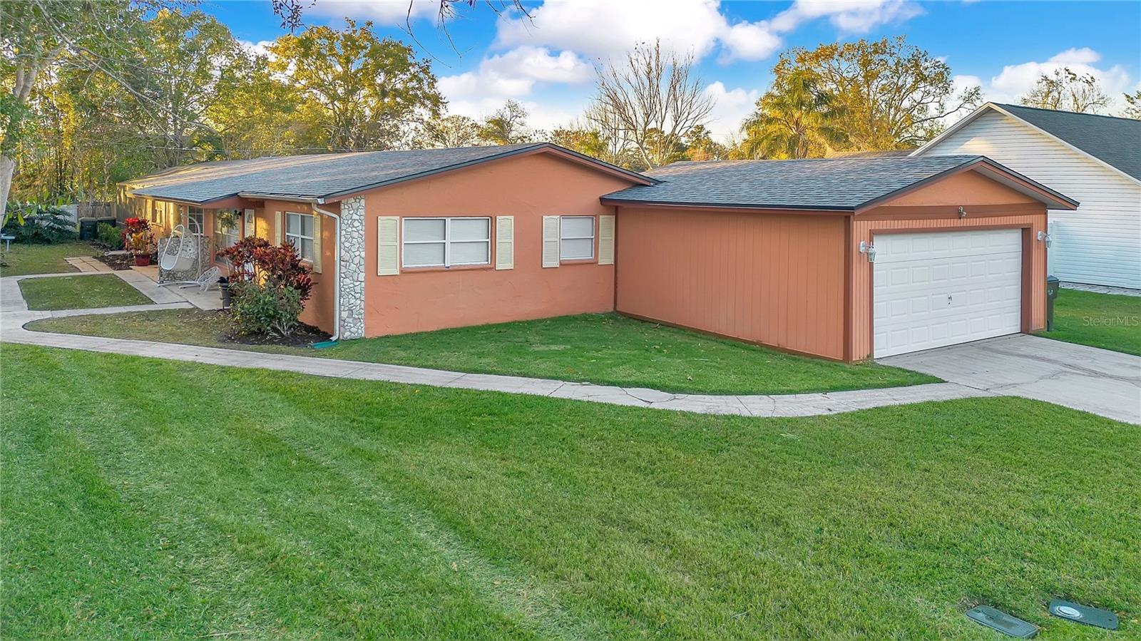 ST CLOUD 2ND TOWN OF - Residential Income