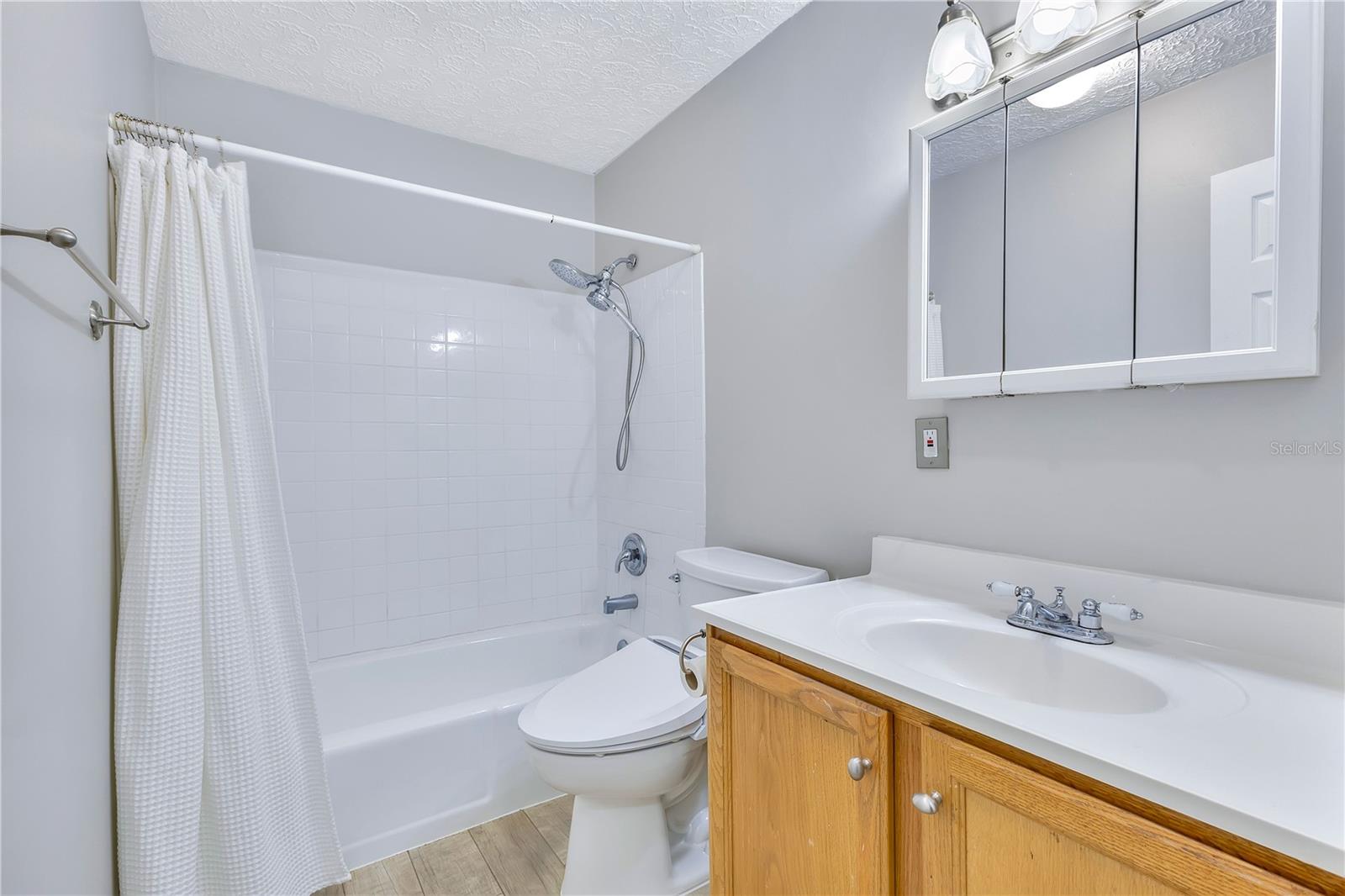 ST CLOUD 2ND TOWN OF - Residential Income