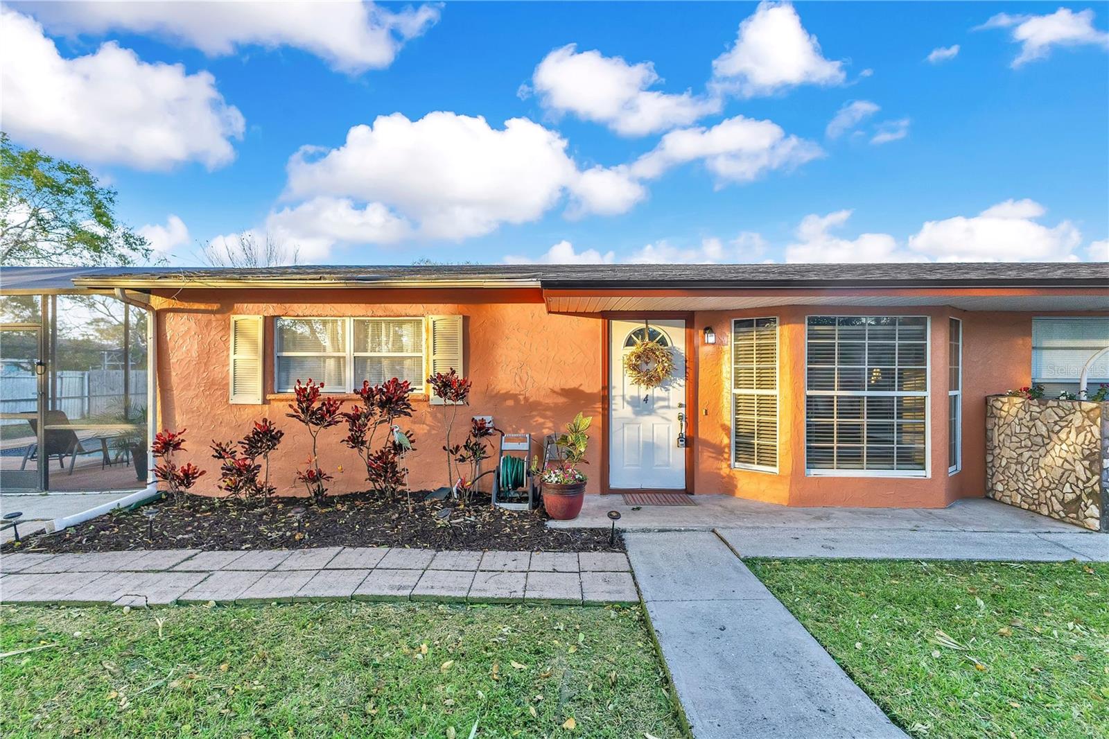 ST CLOUD 2ND TOWN OF - Residential Income