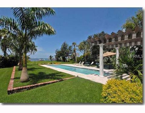 A home in SARASOTA
