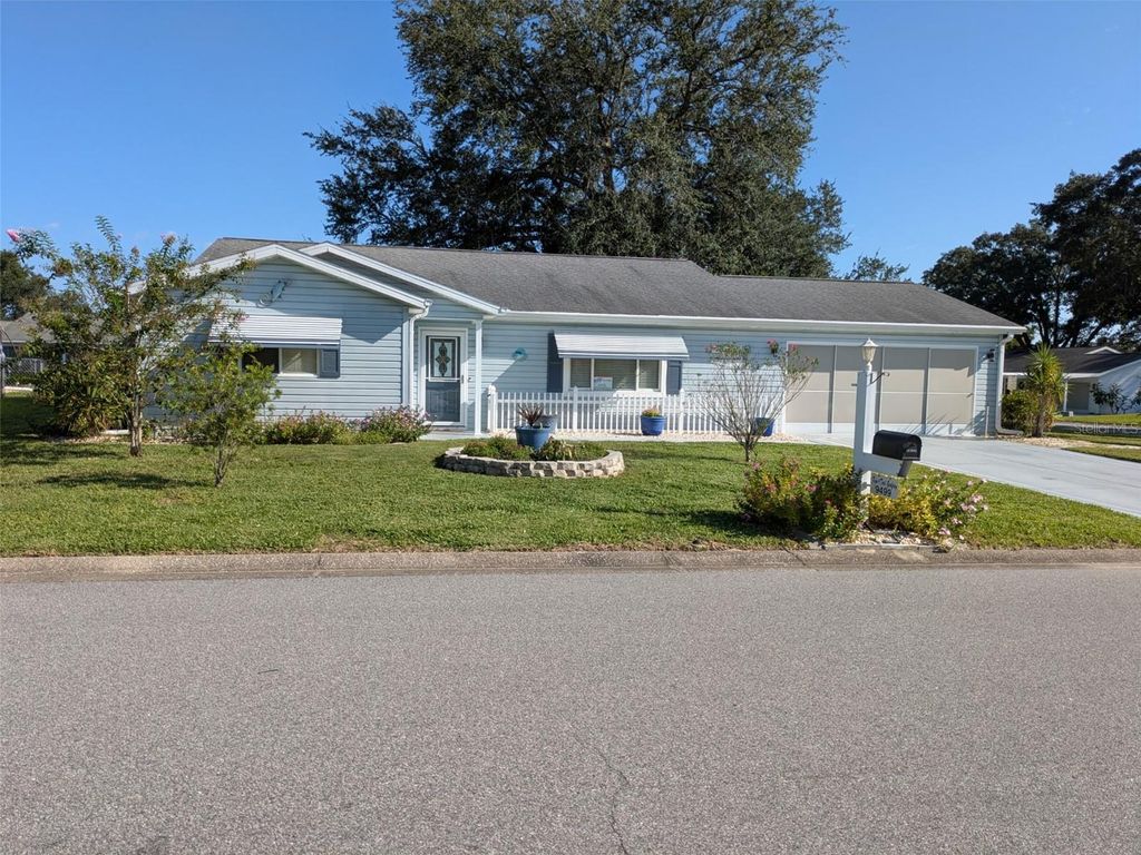 Photo of 9499 SE 174th Loop, Summerfield, FL 34491 (MLS # G5097972)