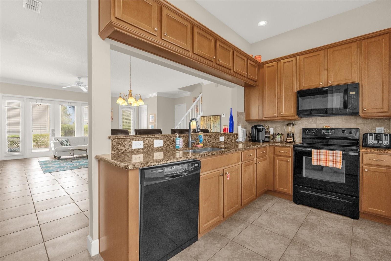 REUNION PH 2 PRCL 3 - Residential Lease