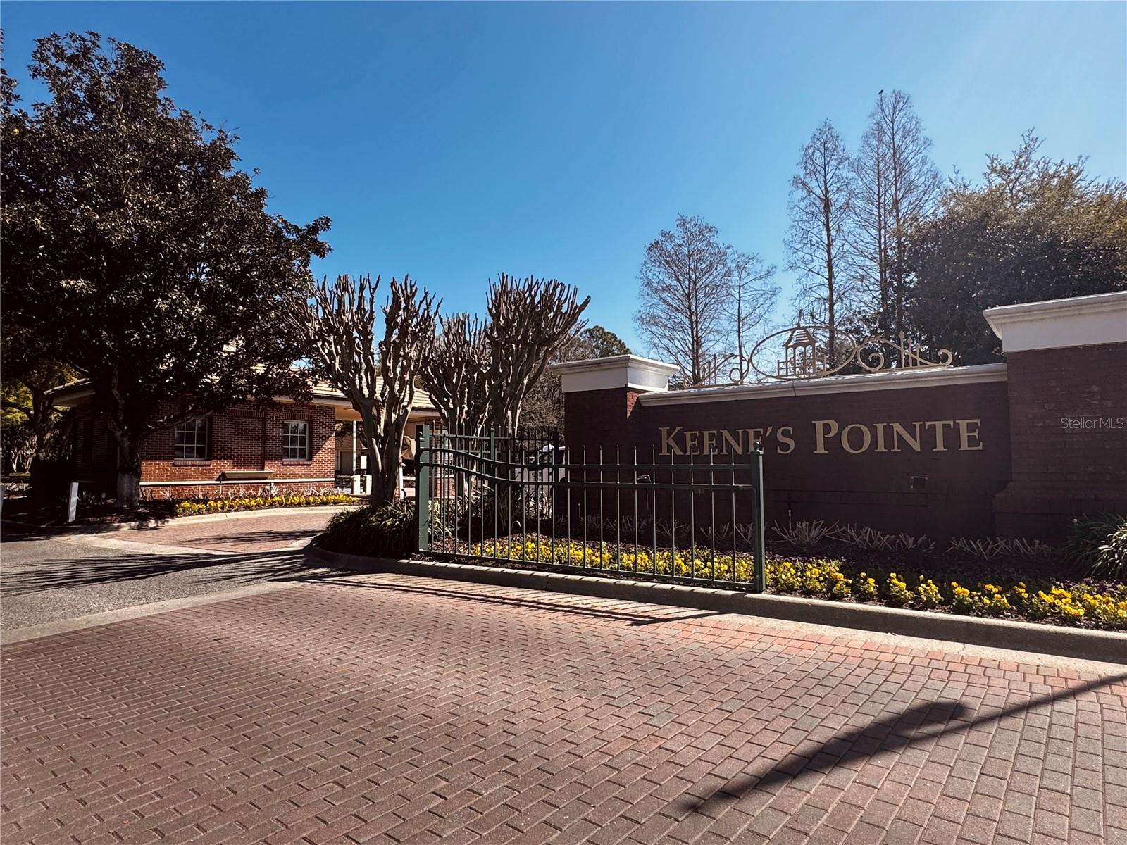 KEENES POINTE - Residential