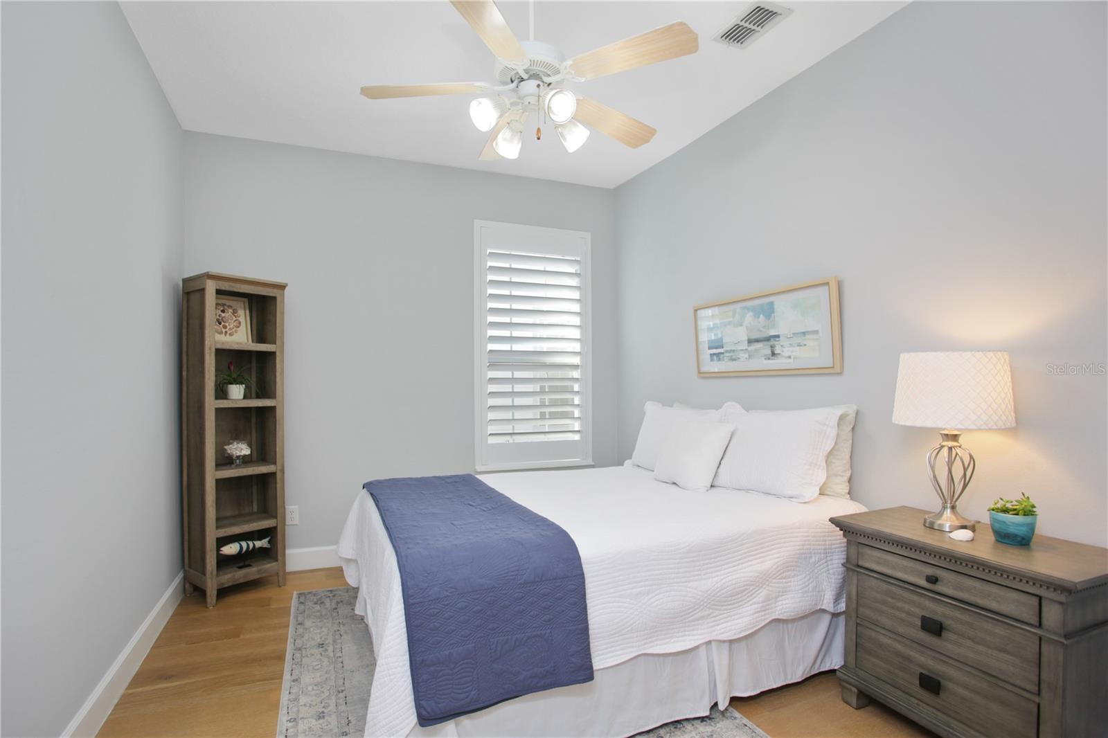 KEENES POINTE - Residential