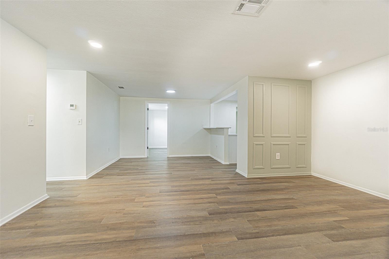 TANGLEWOOD TERRACE - Residential