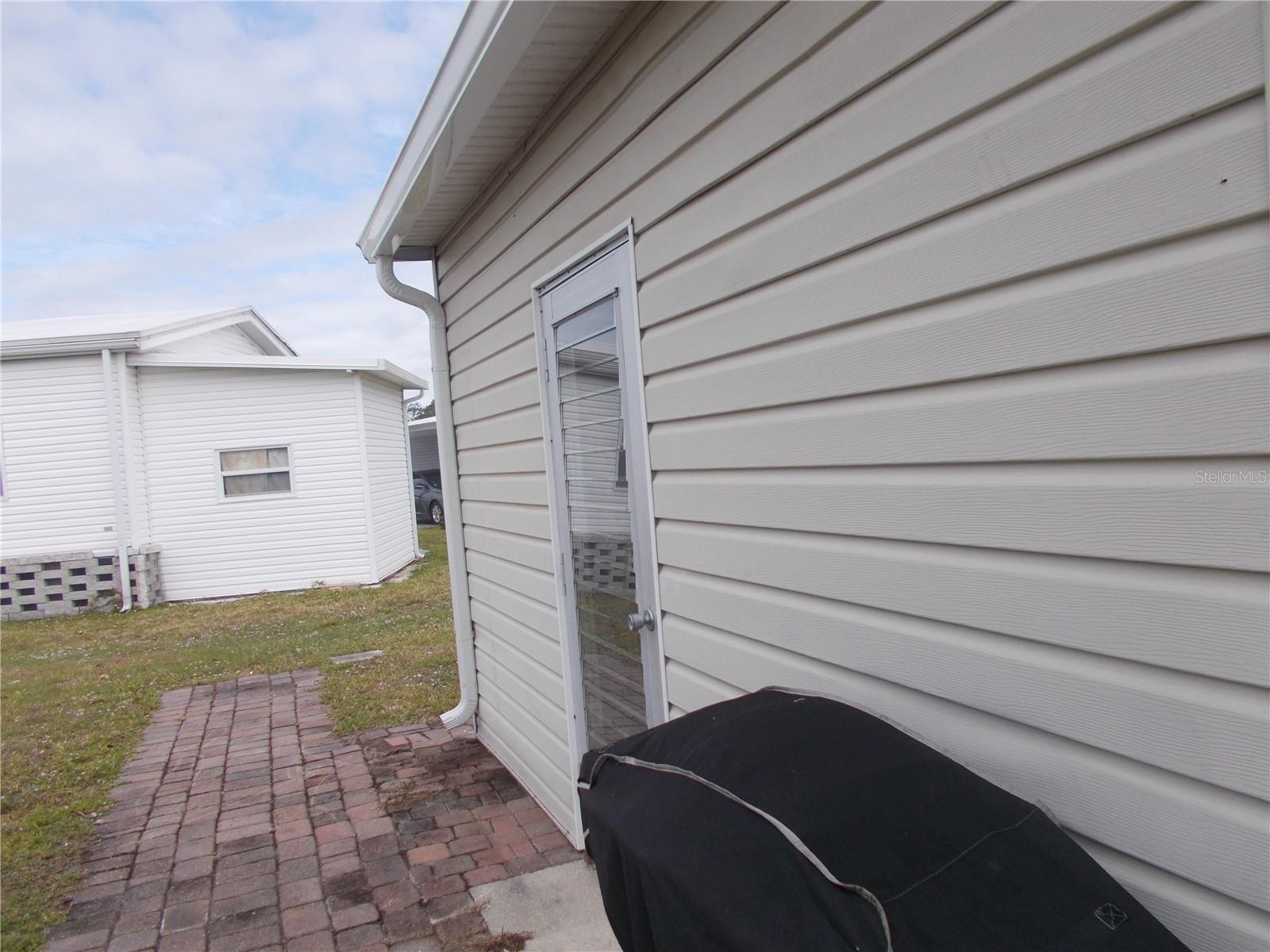 HOLIDAY PARK - Residential