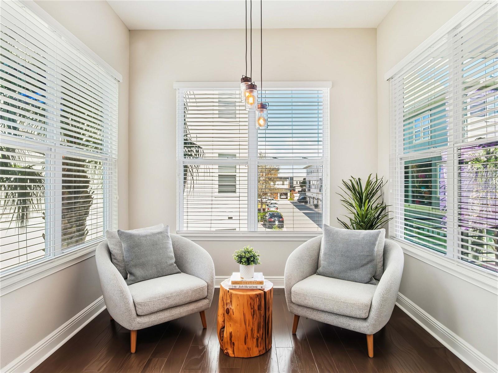 LAUREATE PARK NBRHD CENTER PH 1 - Residential