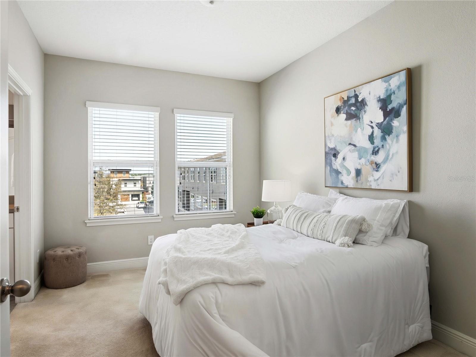 LAUREATE PARK NBRHD CENTER PH 1 - Residential