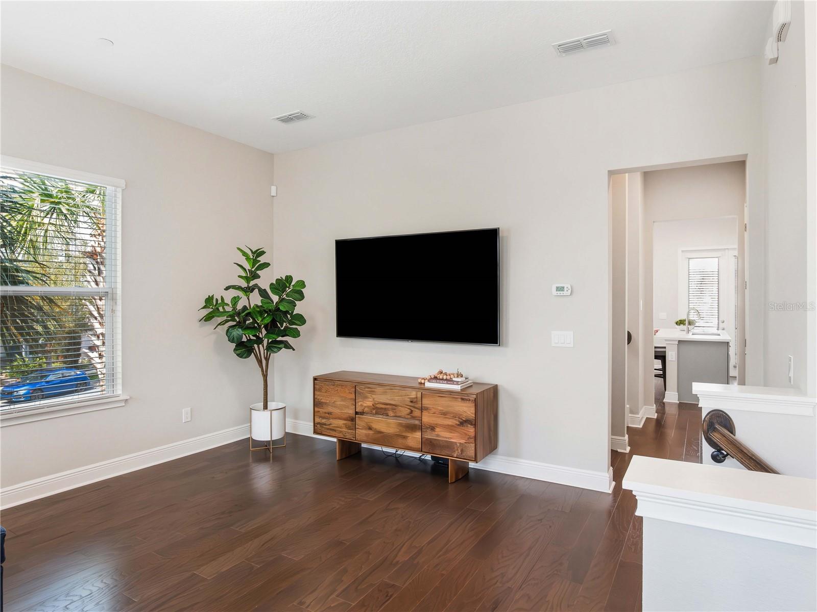 LAUREATE PARK NBRHD CENTER PH 1 - Residential