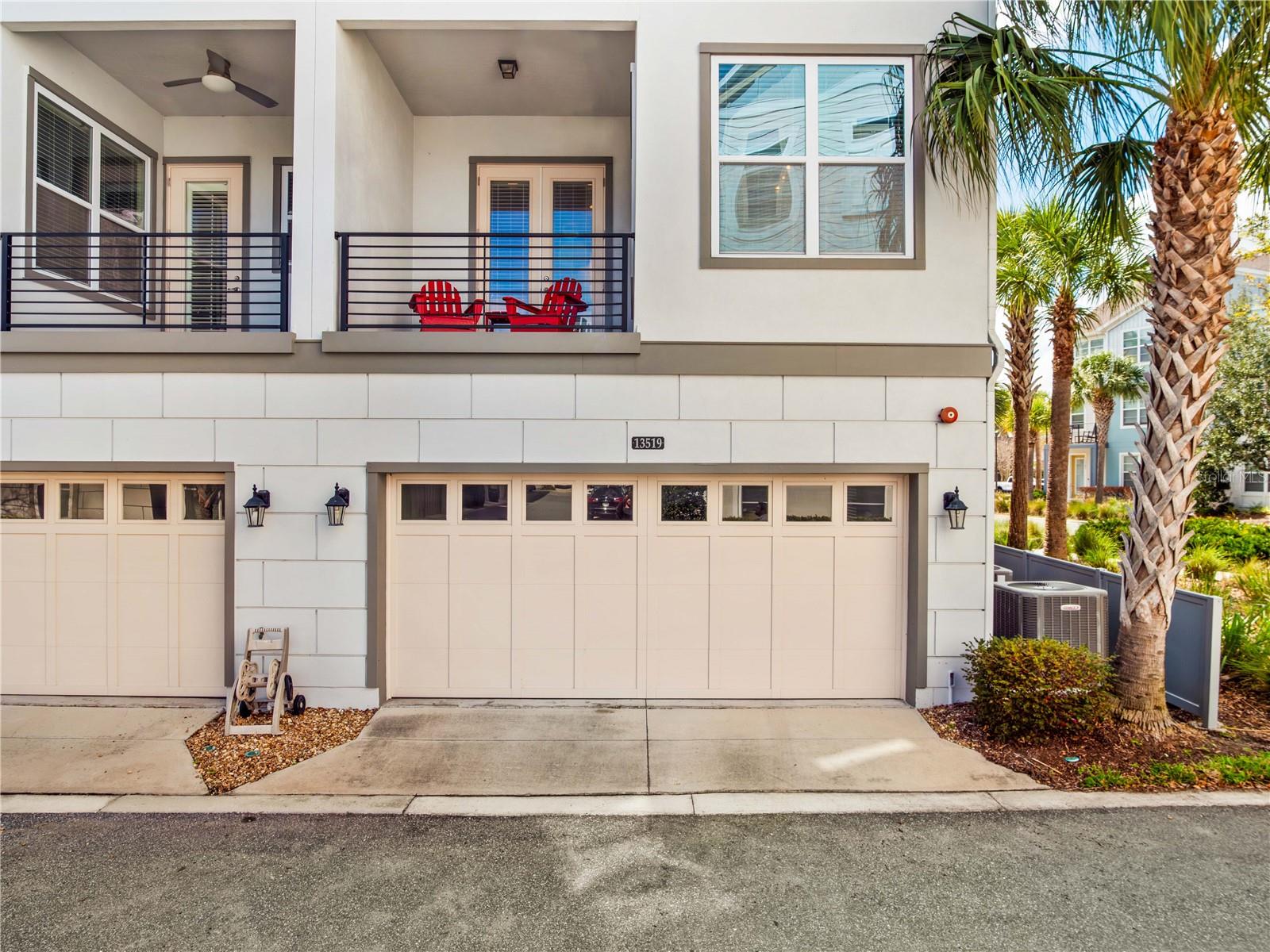 LAUREATE PARK NBRHD CENTER PH 1 - Residential