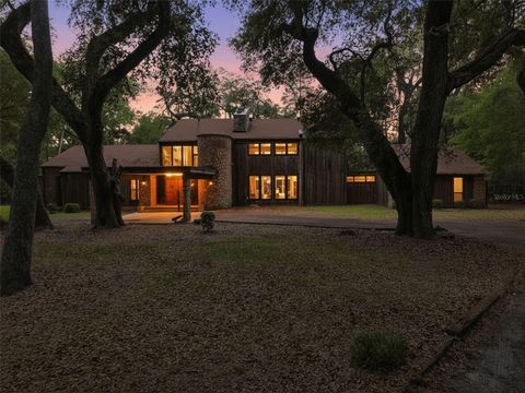 Photo of 16650 NE 53rd Lane, Williston, FL 32696 (MLS # W7884747)