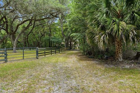 Tiny photo for 16650 NE 53rd Lane, Williston, FL 32696 (MLS # W7884747)