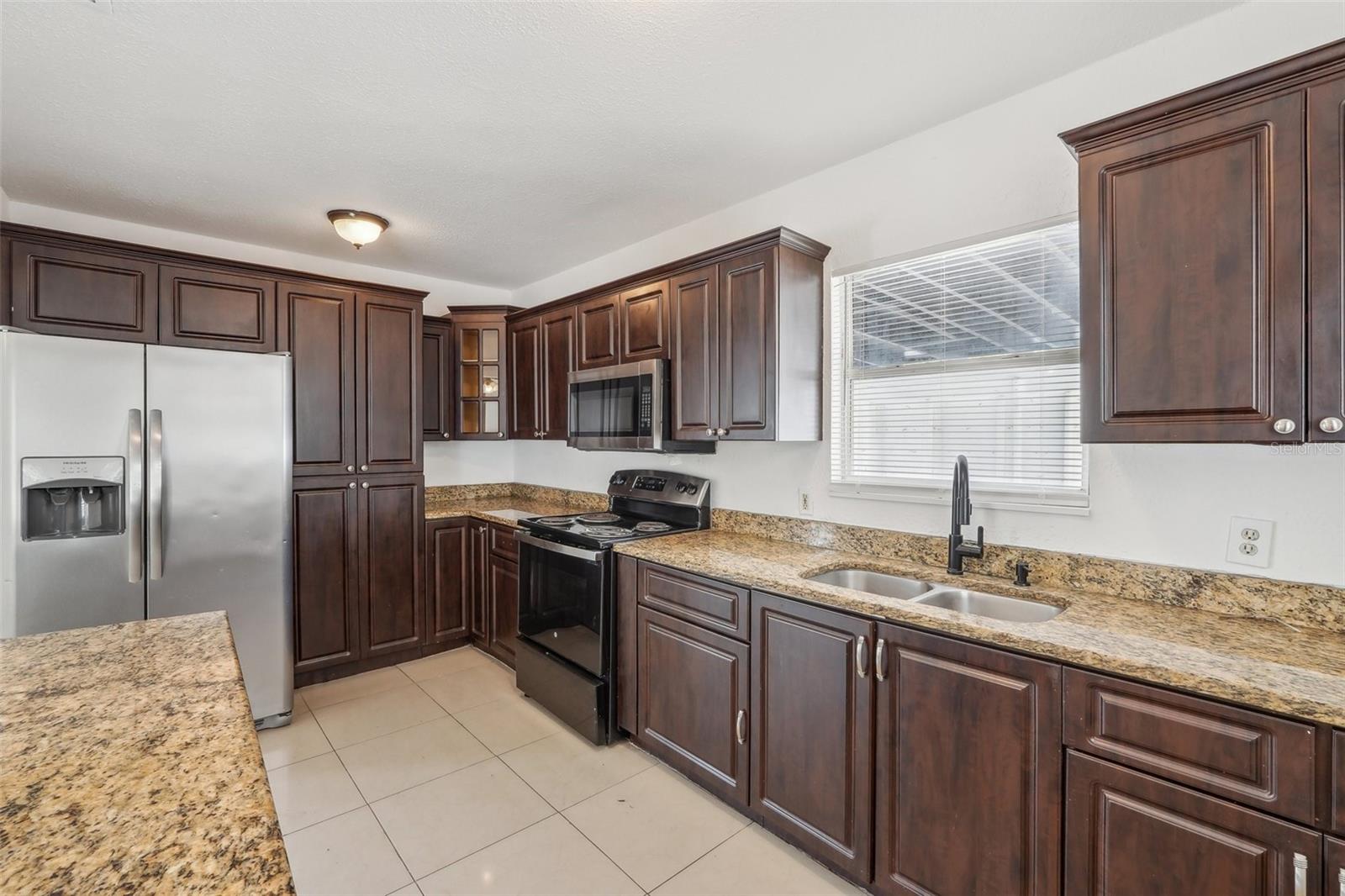 EL PORTAL - Residential