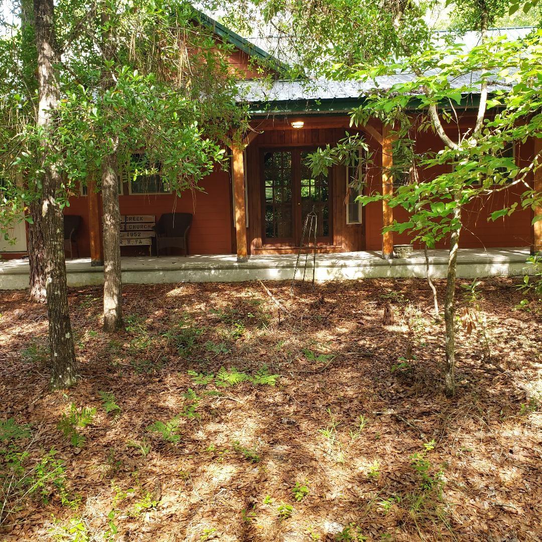 ICHETUCKNEE RIVER ESTATE - Residential