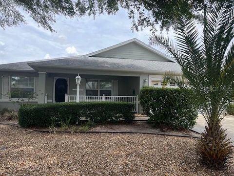 Photo of 9791 SW 96th Street, Ocala, FL 34481 (MLS # OM724442)