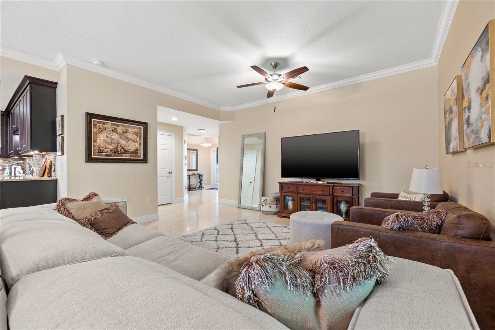 VILLAS AT DATE PALM - Residential