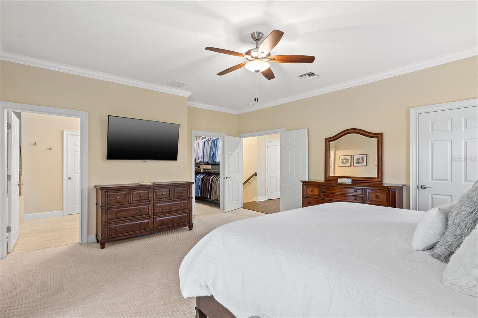 VILLAS AT DATE PALM - Residential