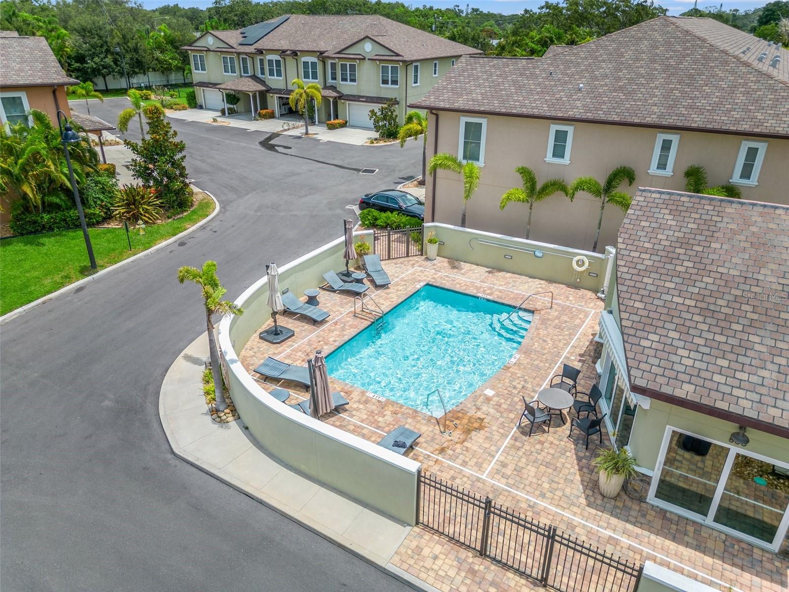 VILLAS AT DATE PALM - Residential