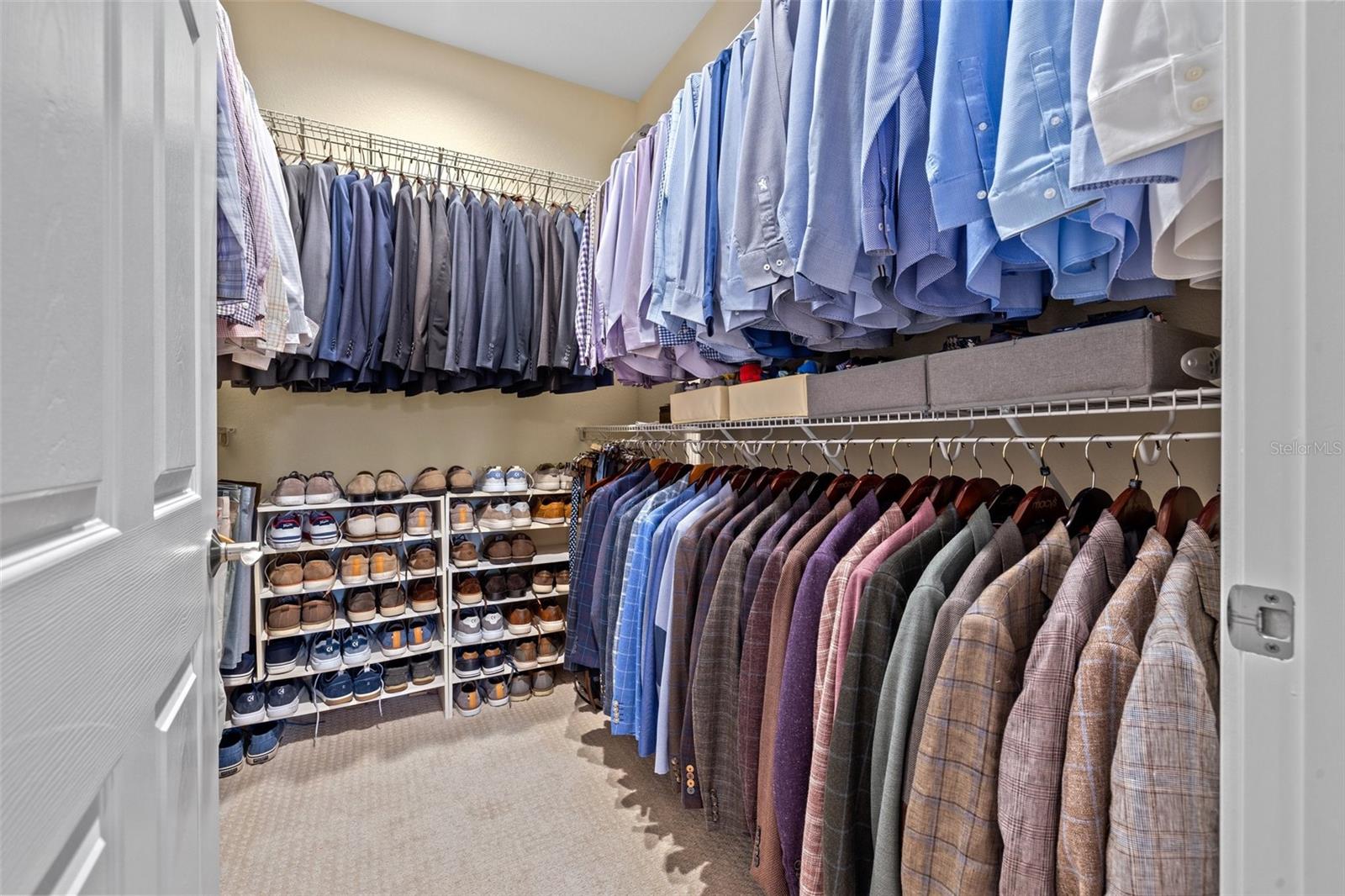 VILLAS AT DATE PALM - Residential