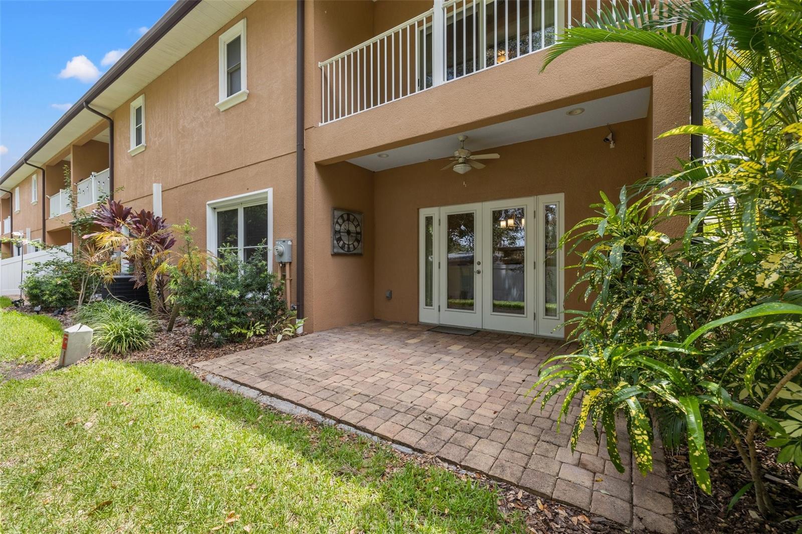 VILLAS AT DATE PALM - Residential