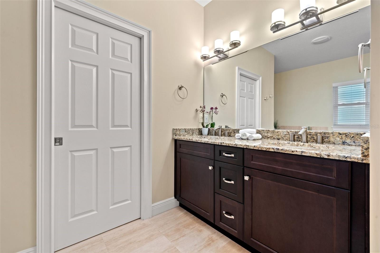 VILLAS AT DATE PALM - Residential