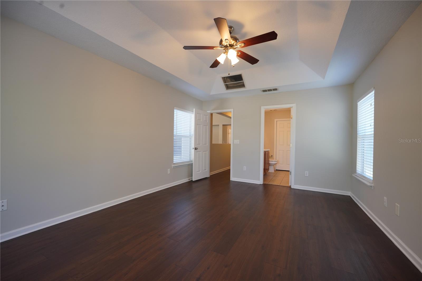 CEDAR GLEN - Residential