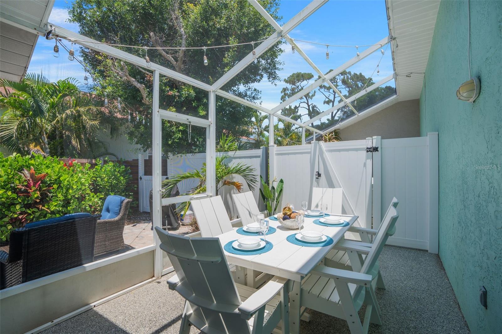 ROSELAWN - Residential Income