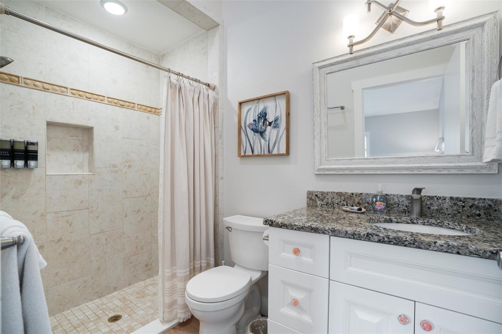 ROSELAWN - Residential Income