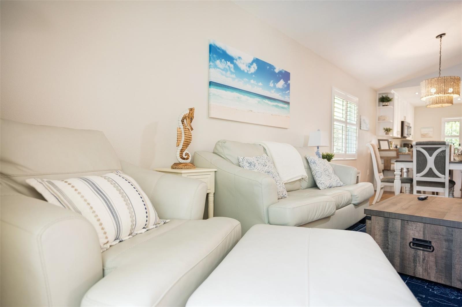 ROSELAWN - Residential Income