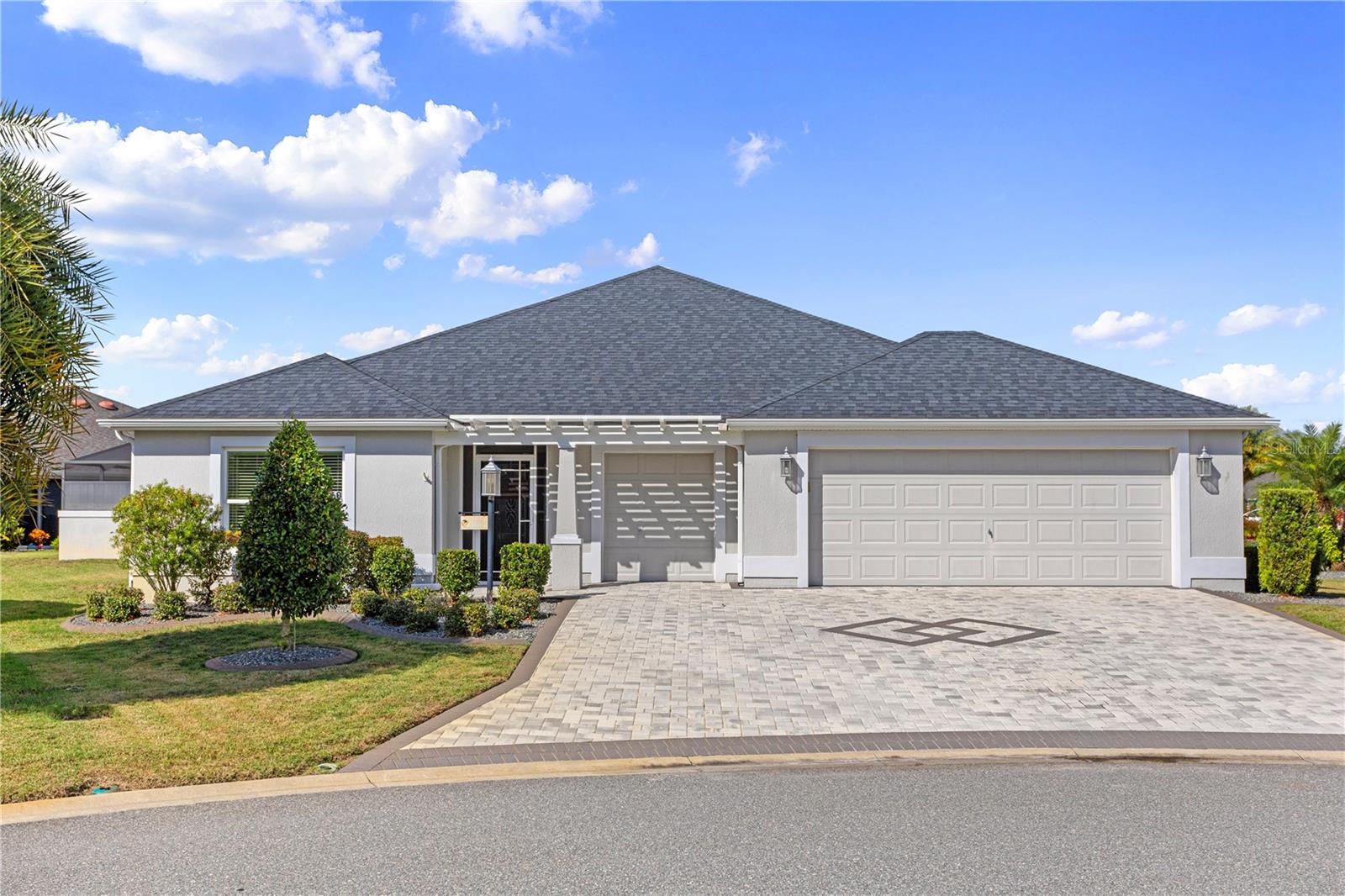 VILLAGES/SUMTER UN 193 - Residential