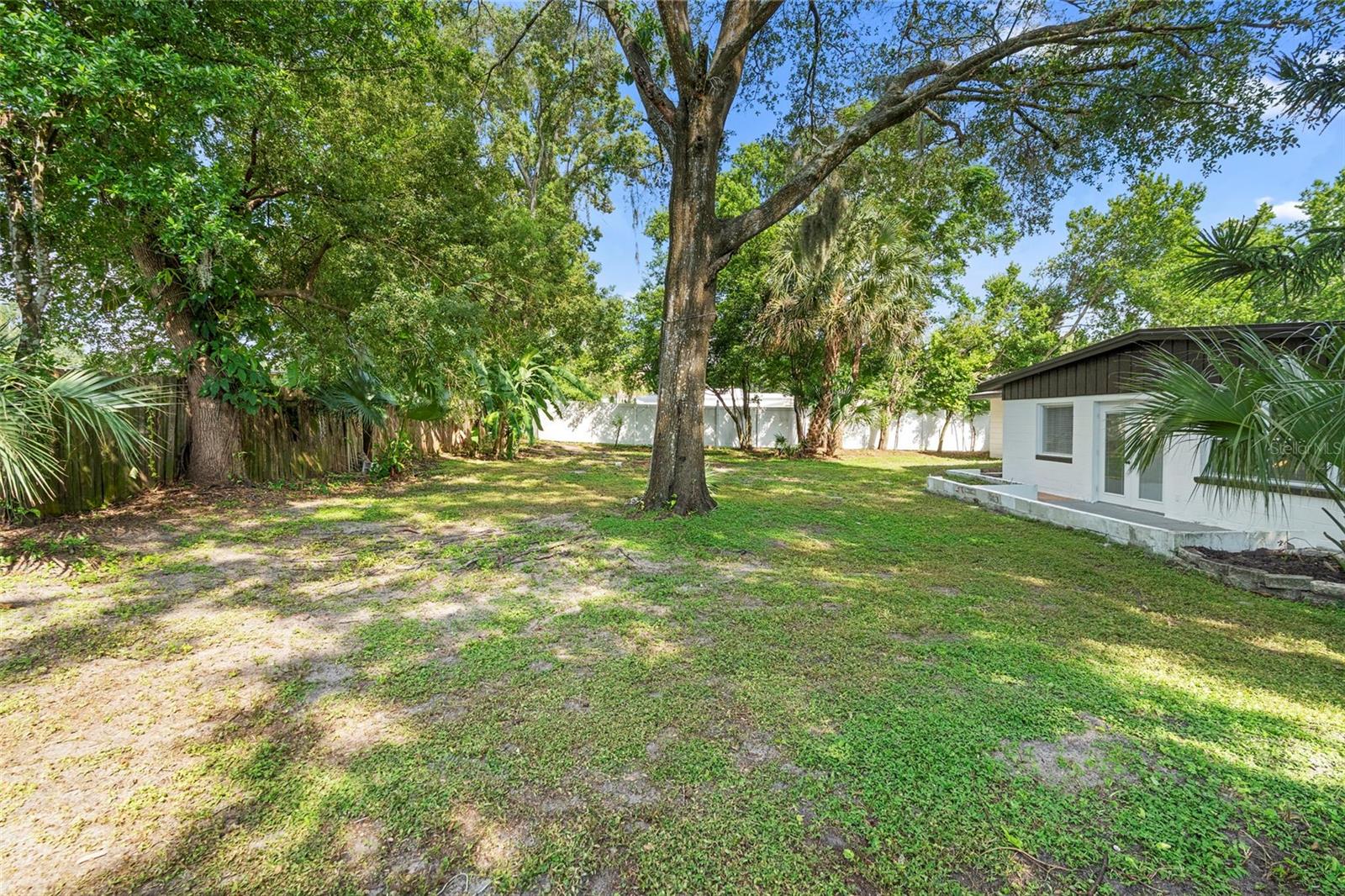 OAKLAND SHORES - Residential