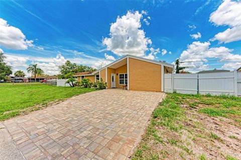 A home in SARASOTA