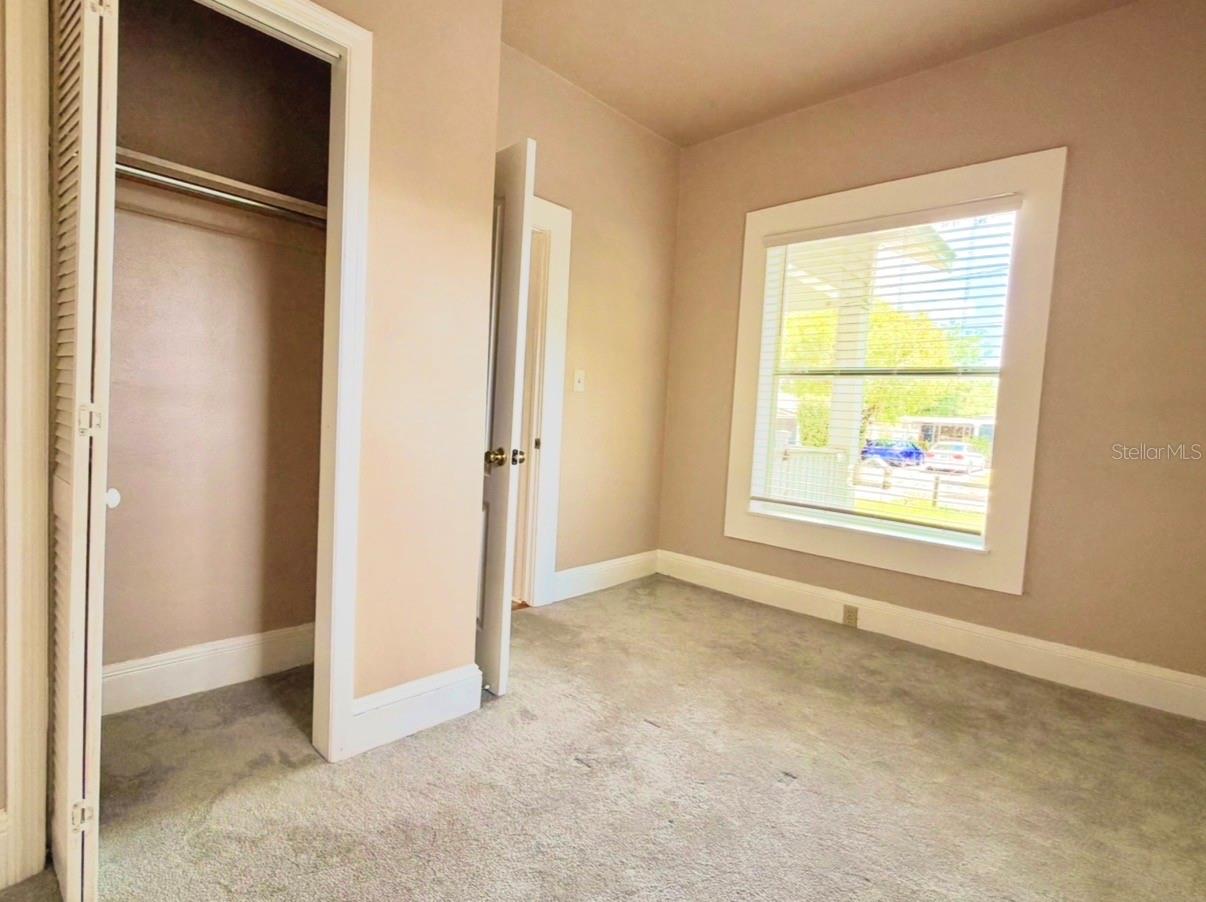 IVANHOE TERRACE - Residential Lease