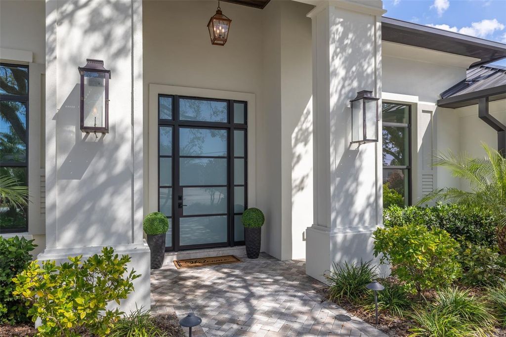 Photo of 634 Poinsettia Road, Belleair, FL 33756 (MLS # TB8476983)