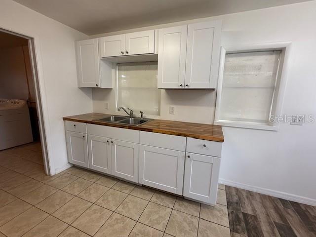 MINAKI HEIGHTS - Residential Lease