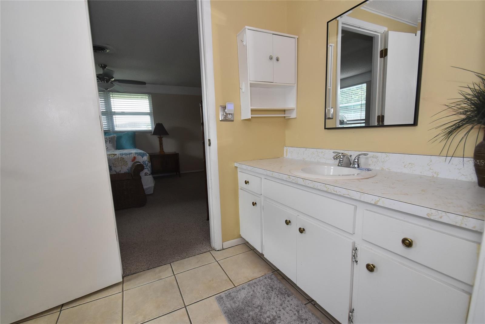 OVERBROOK GARDENS - Residential Lease