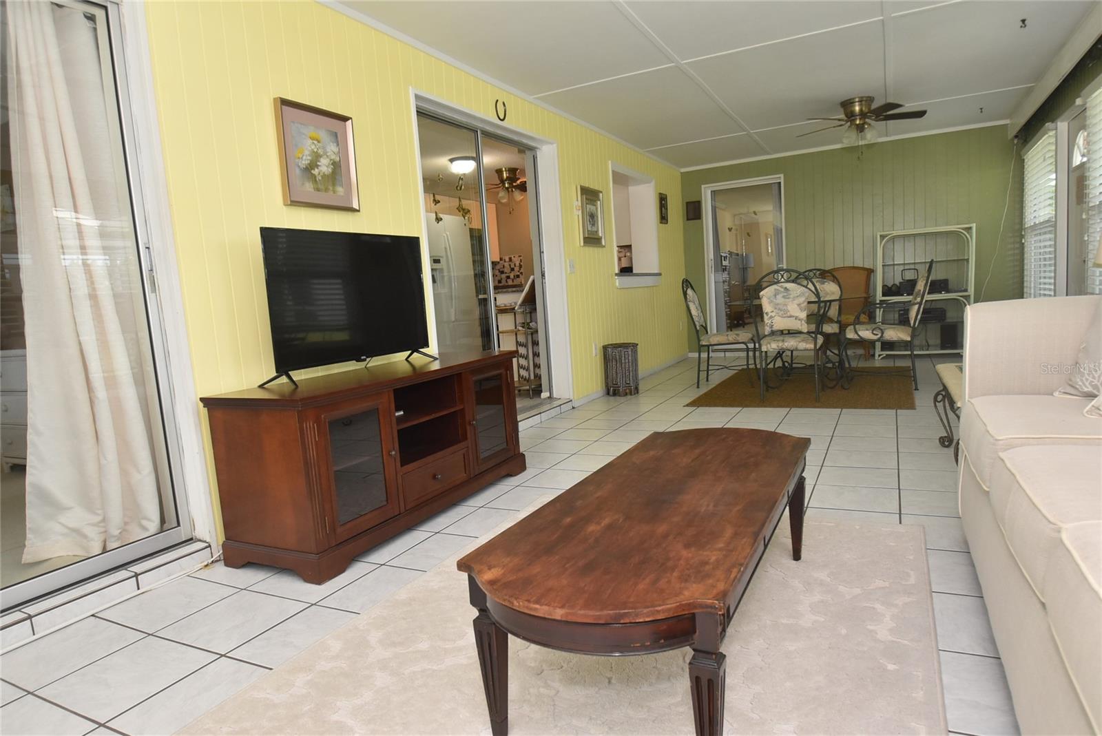 OVERBROOK GARDENS - Residential Lease