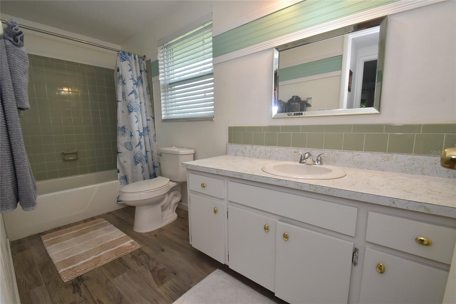 OVERBROOK GARDENS - Residential Lease