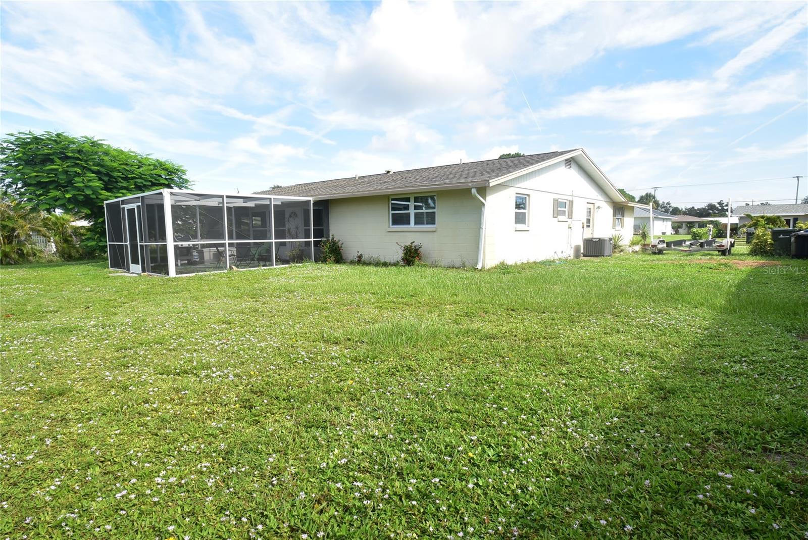 OVERBROOK GARDENS - Residential Lease