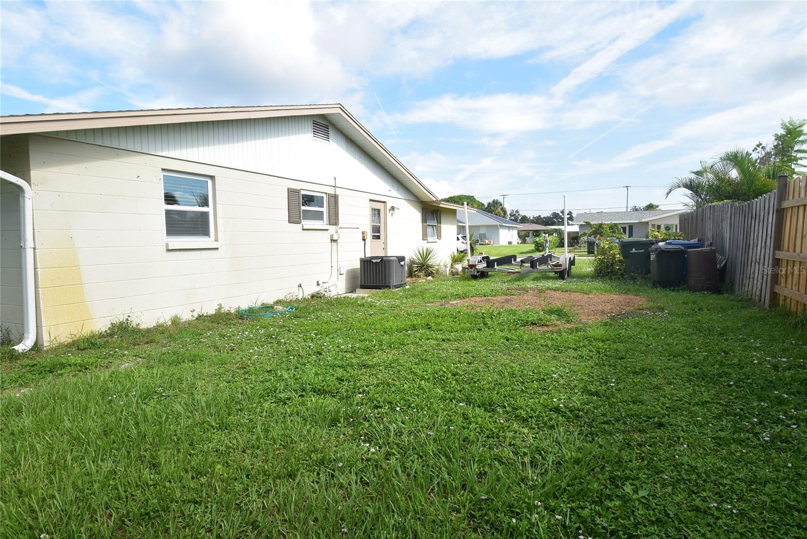 OVERBROOK GARDENS - Residential Lease